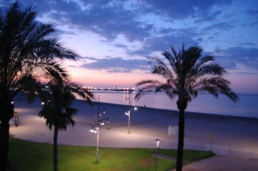Vistas al mar, acceso directo a la Playa